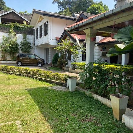 Kandy Garden Villa Bagian luar foto